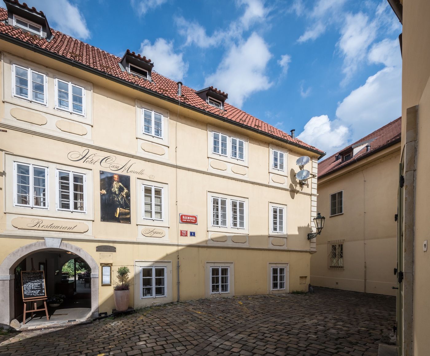 Monastery-Garden-Prague-General-view-4