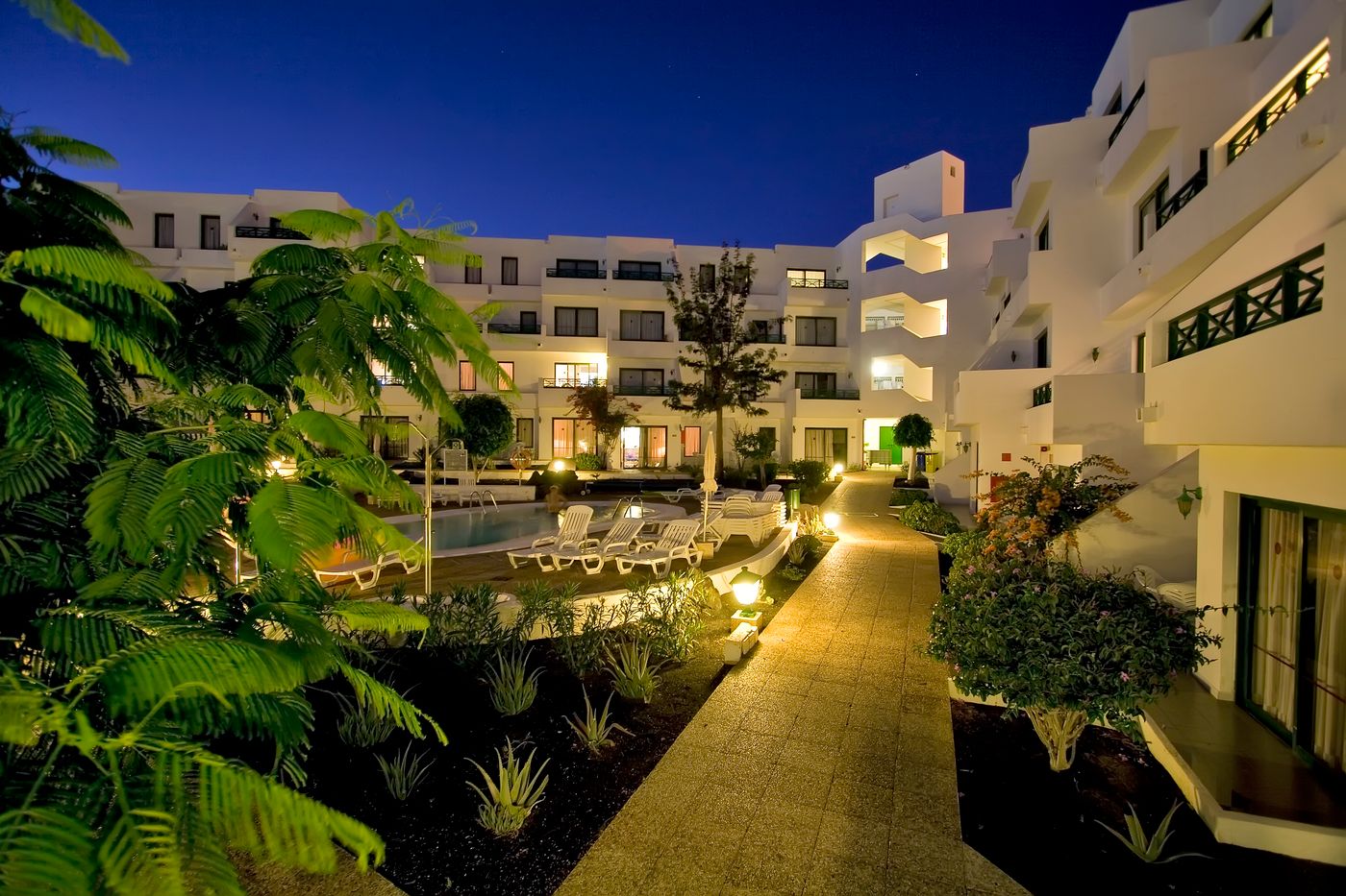 HG-Lomo-Blanco-General-view-11