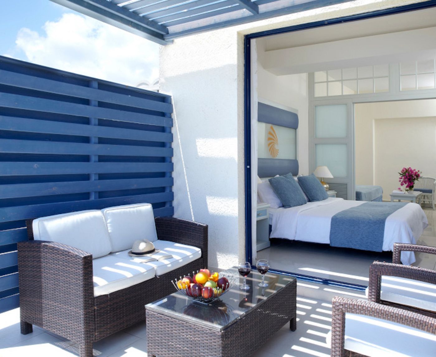 Sunshine-Crete-Beach-Room-63