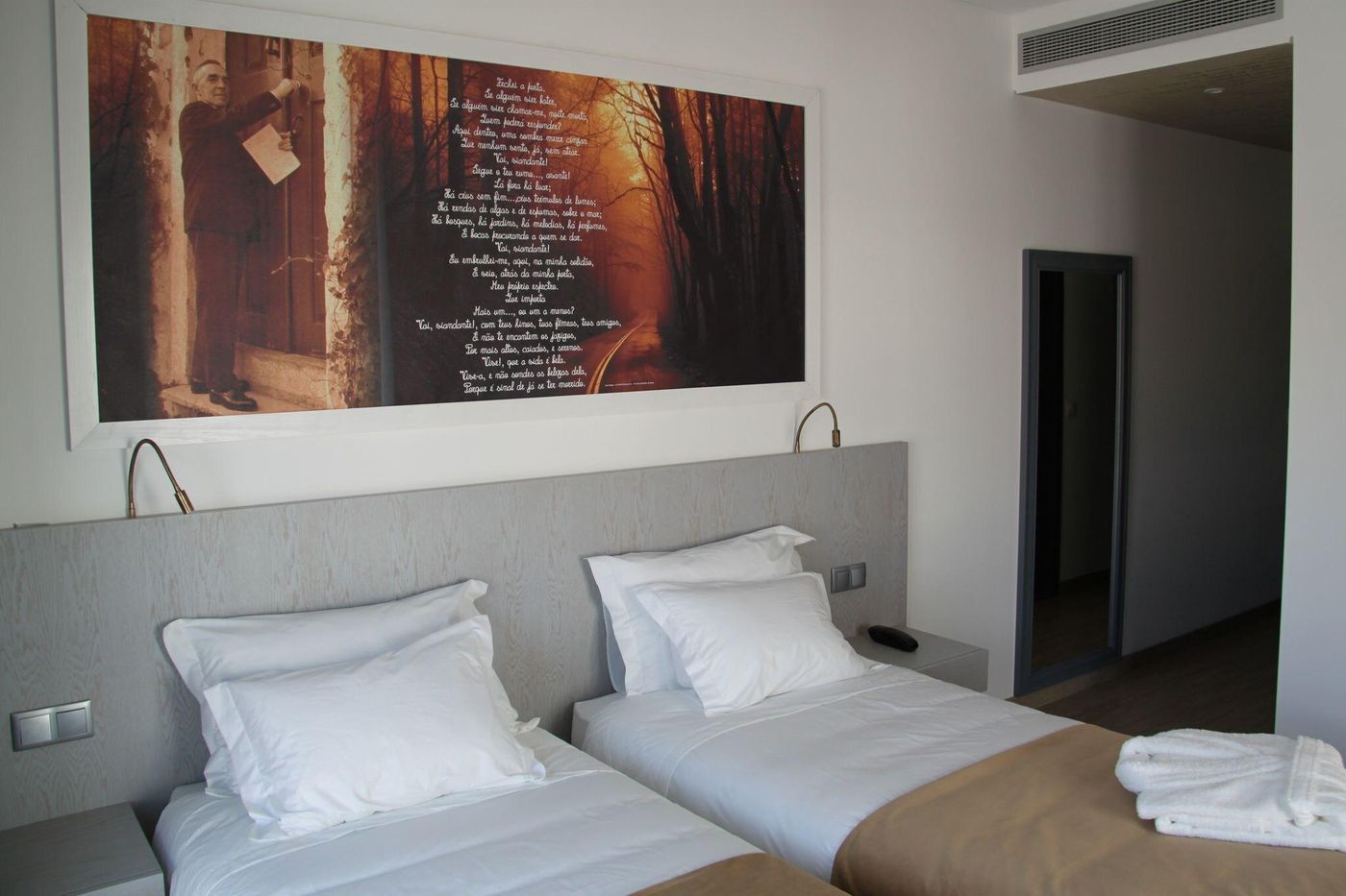Hotel-Jose-Regio-Room-24