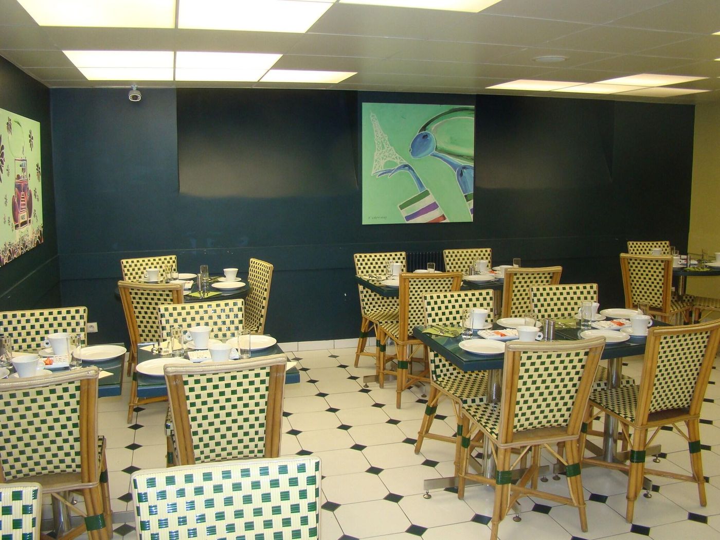 Montparnasse-Alesia-Restaurant-44