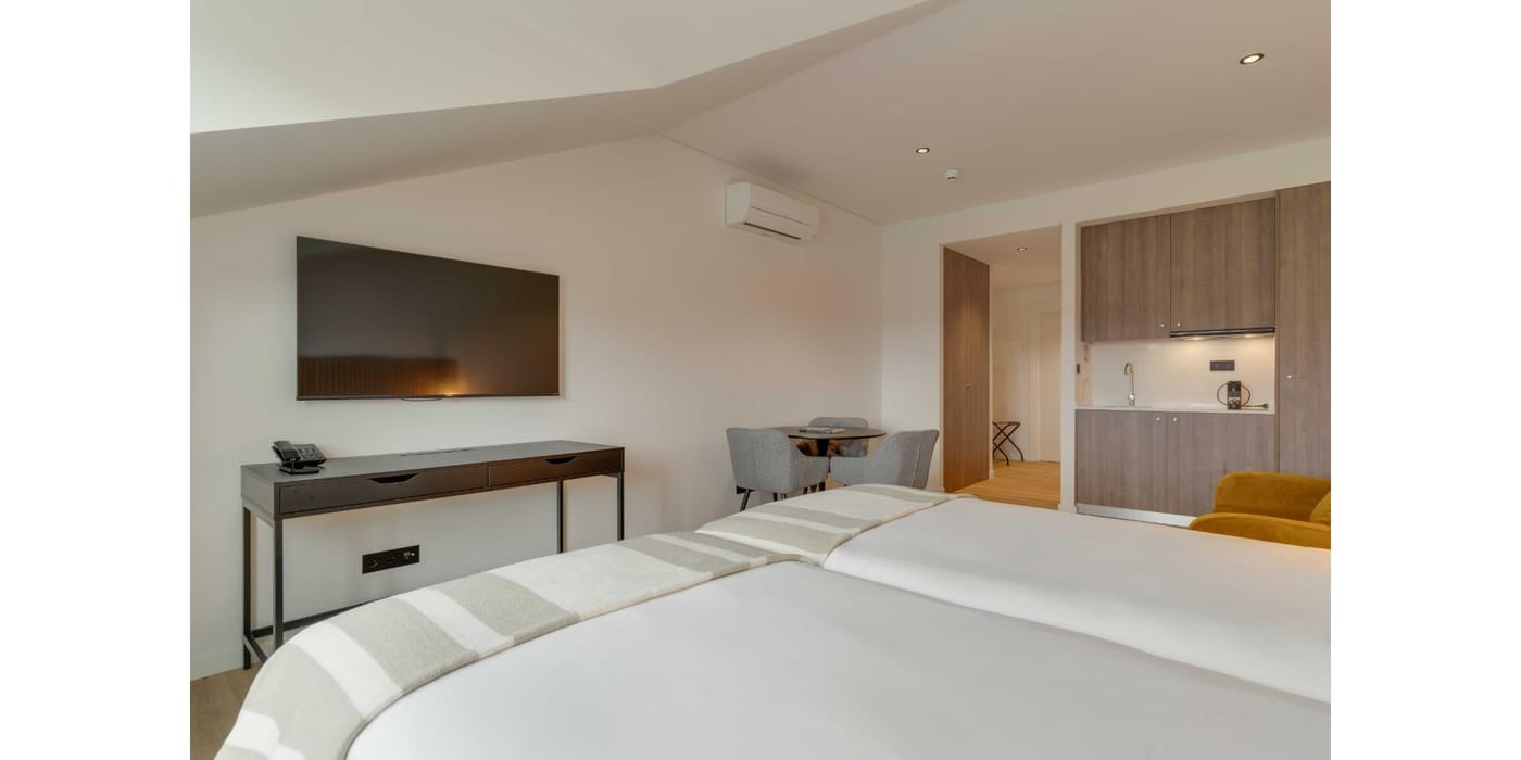 Pestana-Sintra-Golf-Resort---Spa-Room-27