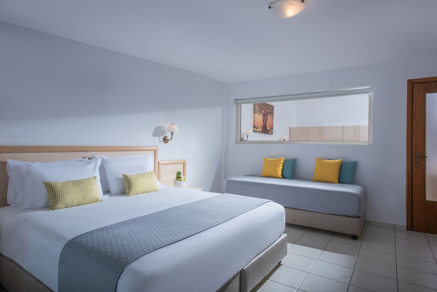 Blue-Bay-Resort-Room-32