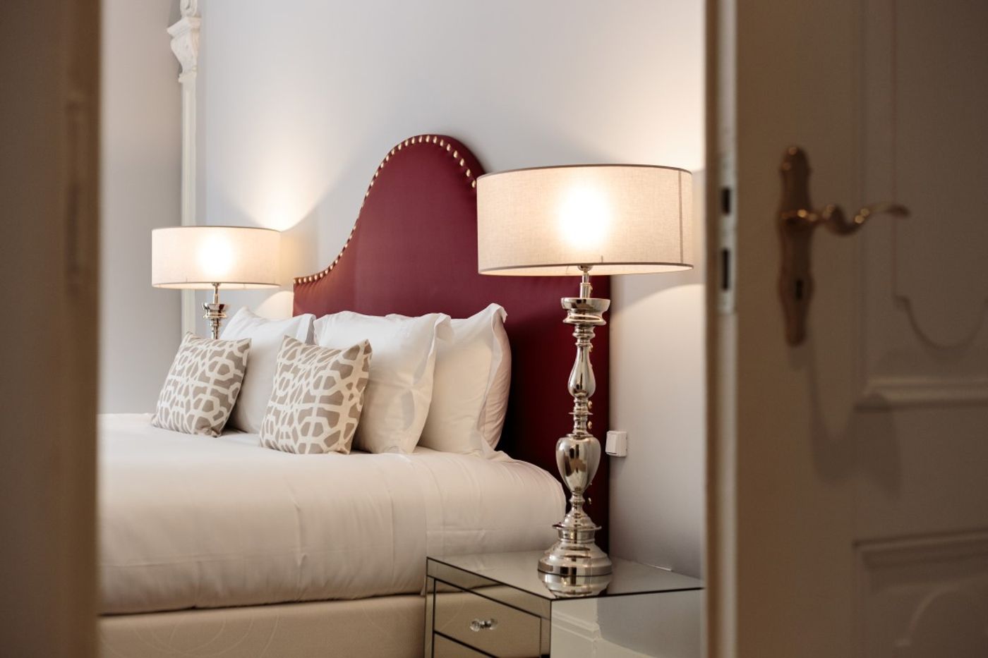 Dear-Lisbon-Palace-Chiado-Room-18