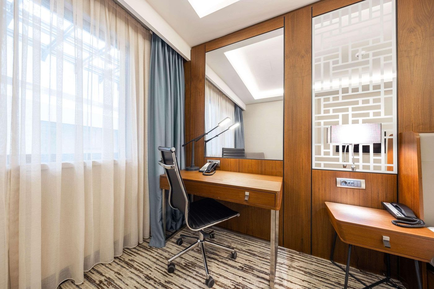 Clarion-Hotel-Istanbul-Golden-Horn-Room-39