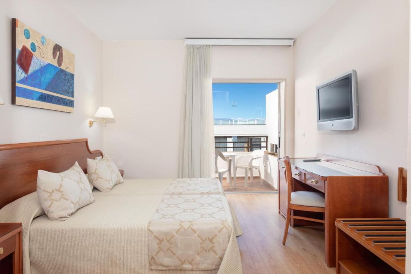 HC-Hotel-Magec-Room-13