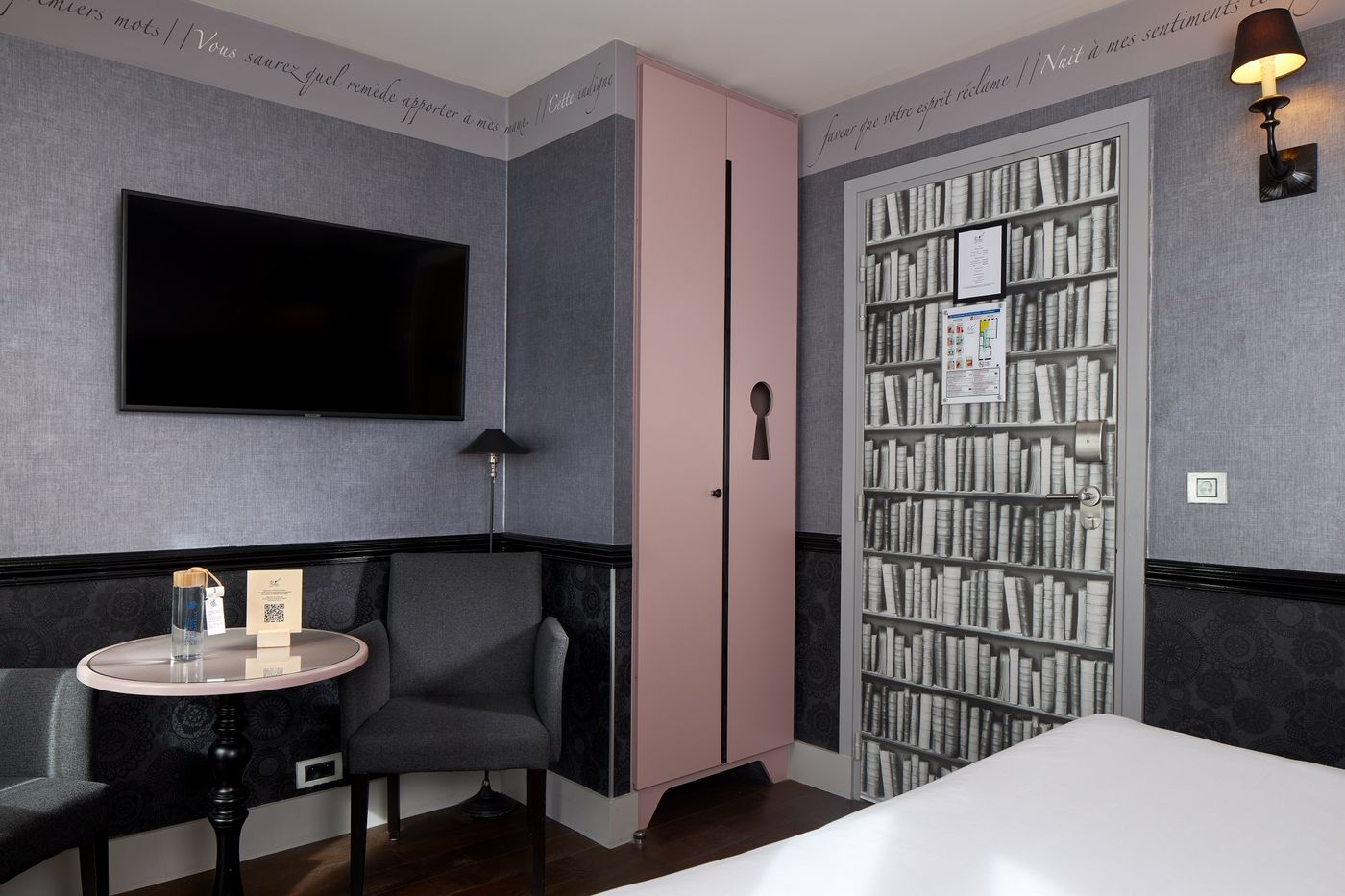 Les-Plumes-Hotel-Room-20