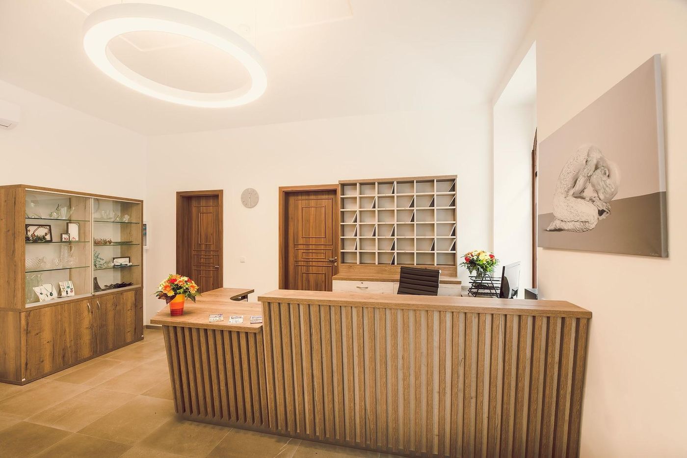 King-s-Residence-Lobby-2