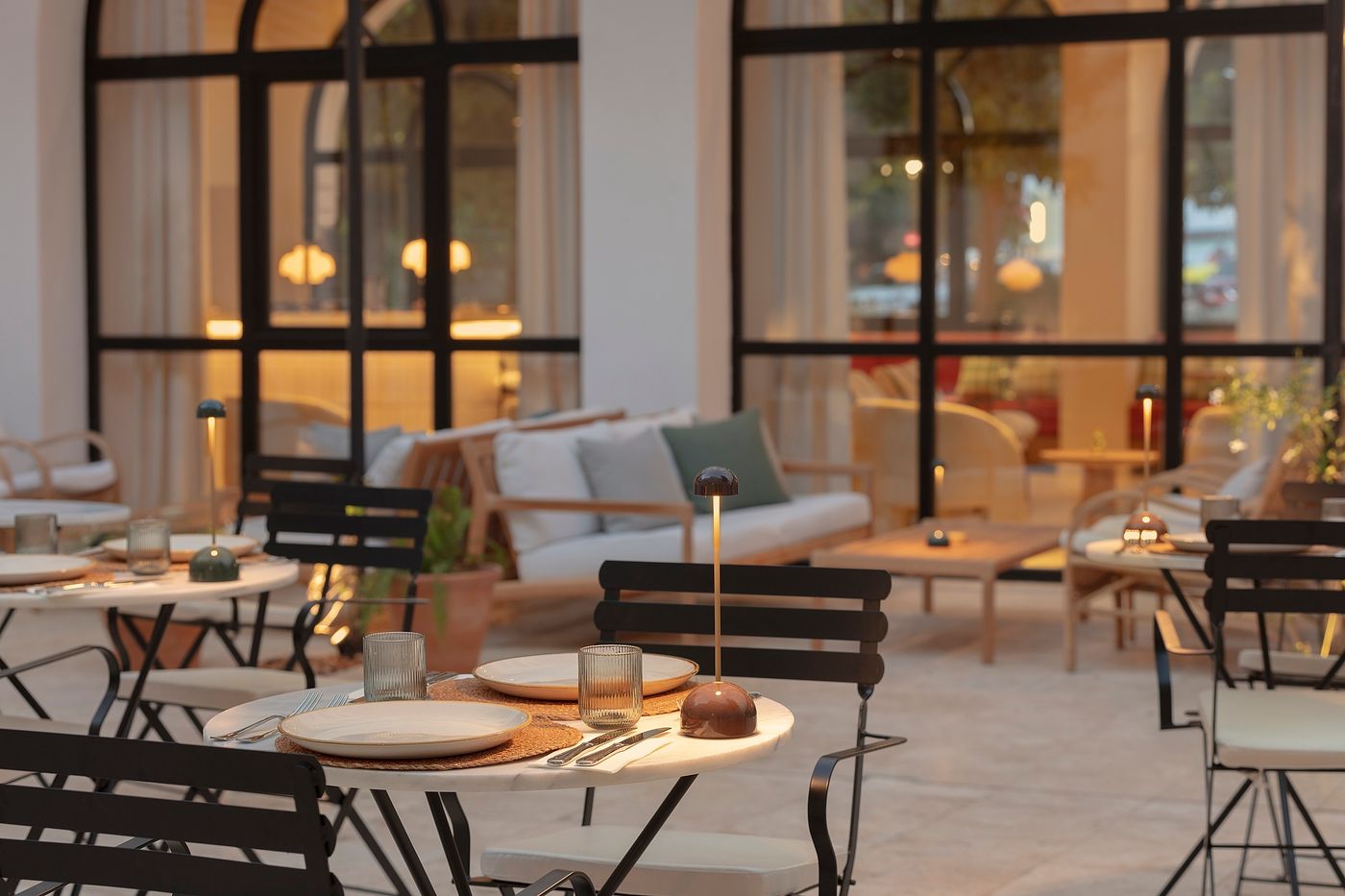 12.06.25 Elisabeth by the Sea