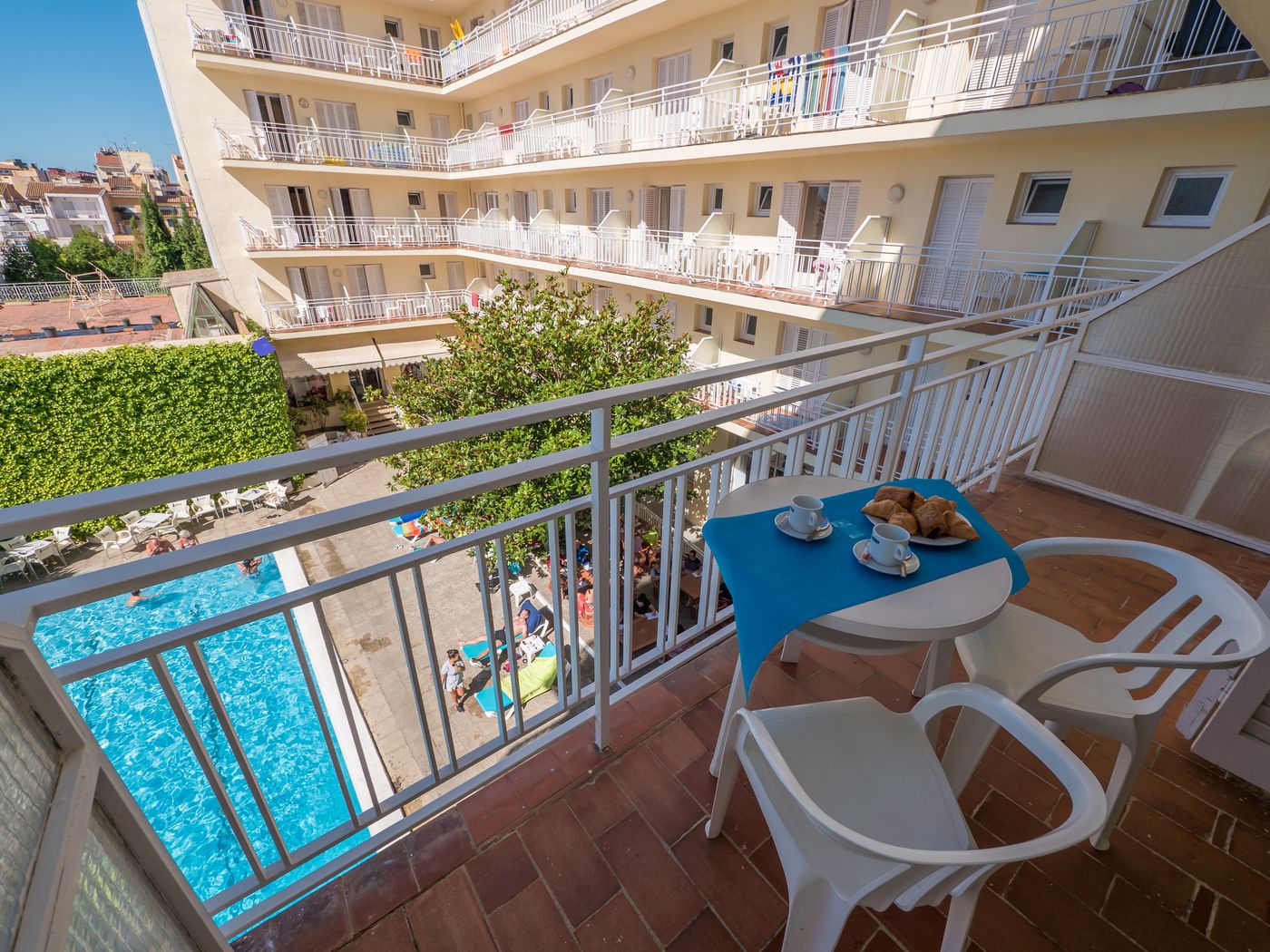 Checkin-Pineda-Room-10