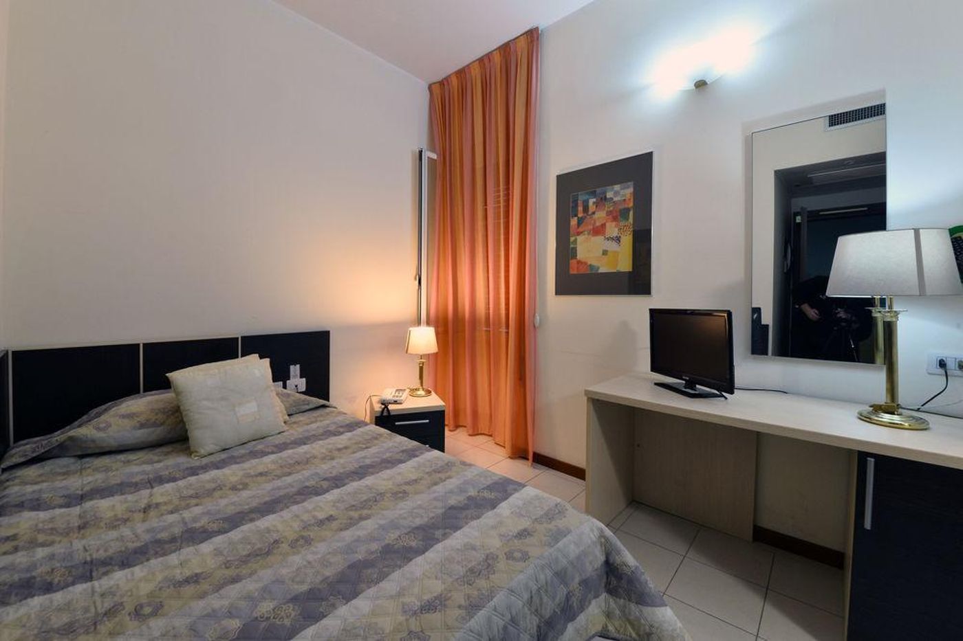 Ferrari - Italy - CHIAVARI (GE) - General view - 8