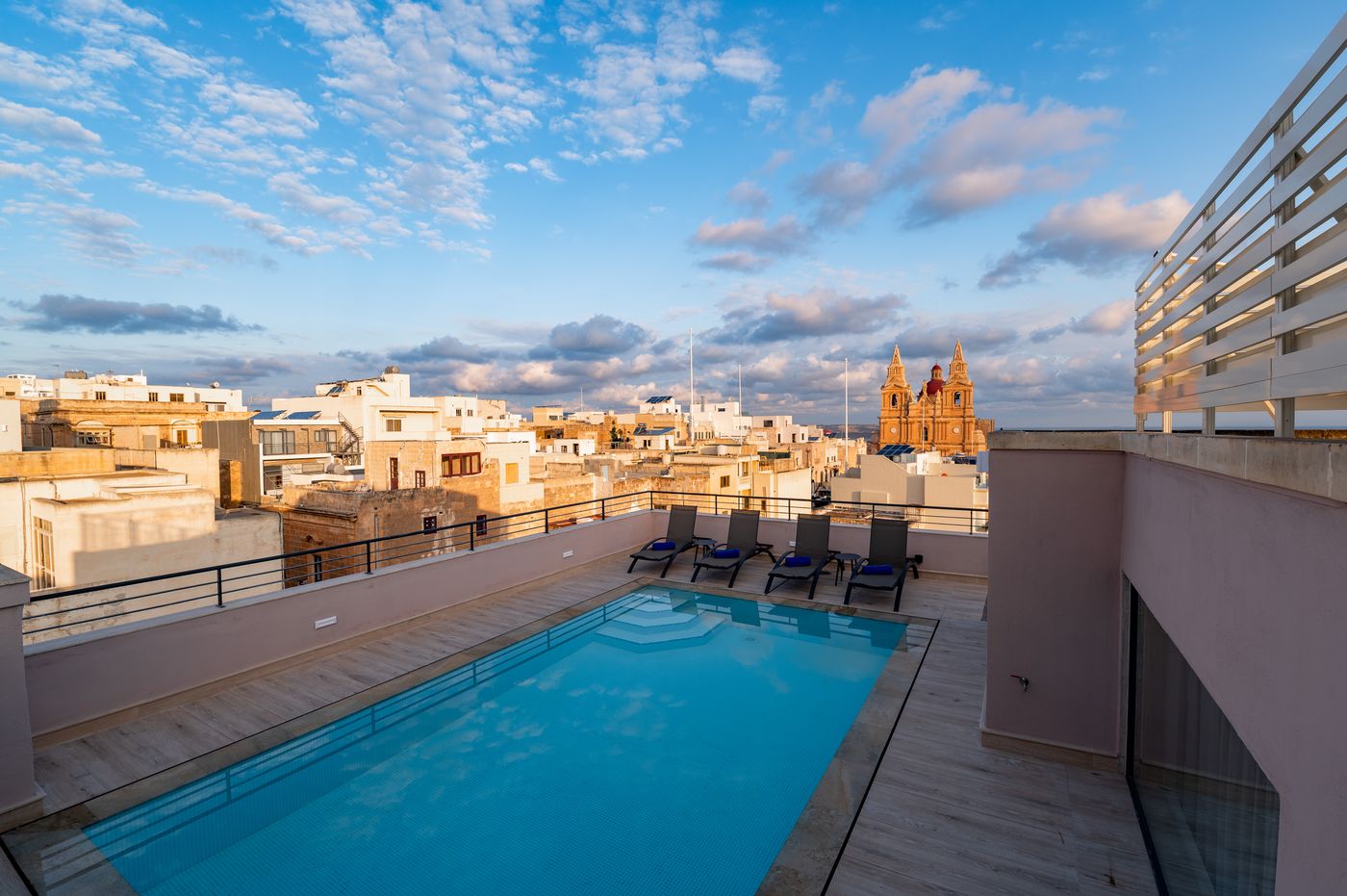 Maritim-Antonine-Hotel---Spa-Room-55