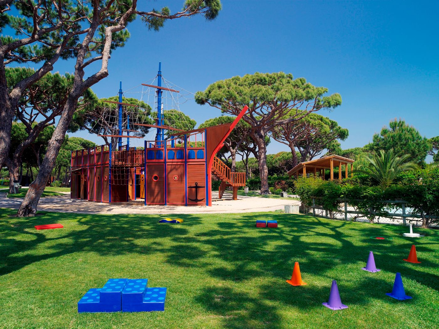 Pine-Cliffs-Hotel--a-Luxury-Collection-Resort-Sports-and-Entertainment-61