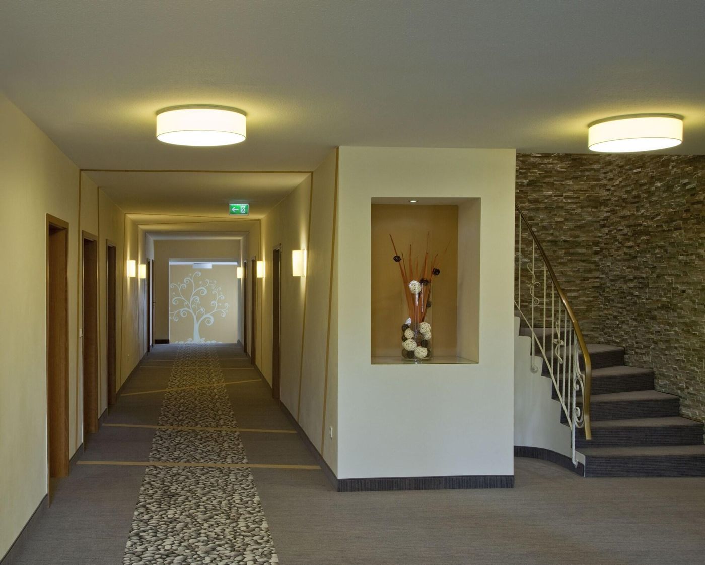 Ringhotel Reubel-Germany-ZIRNDORF -Lobby-7