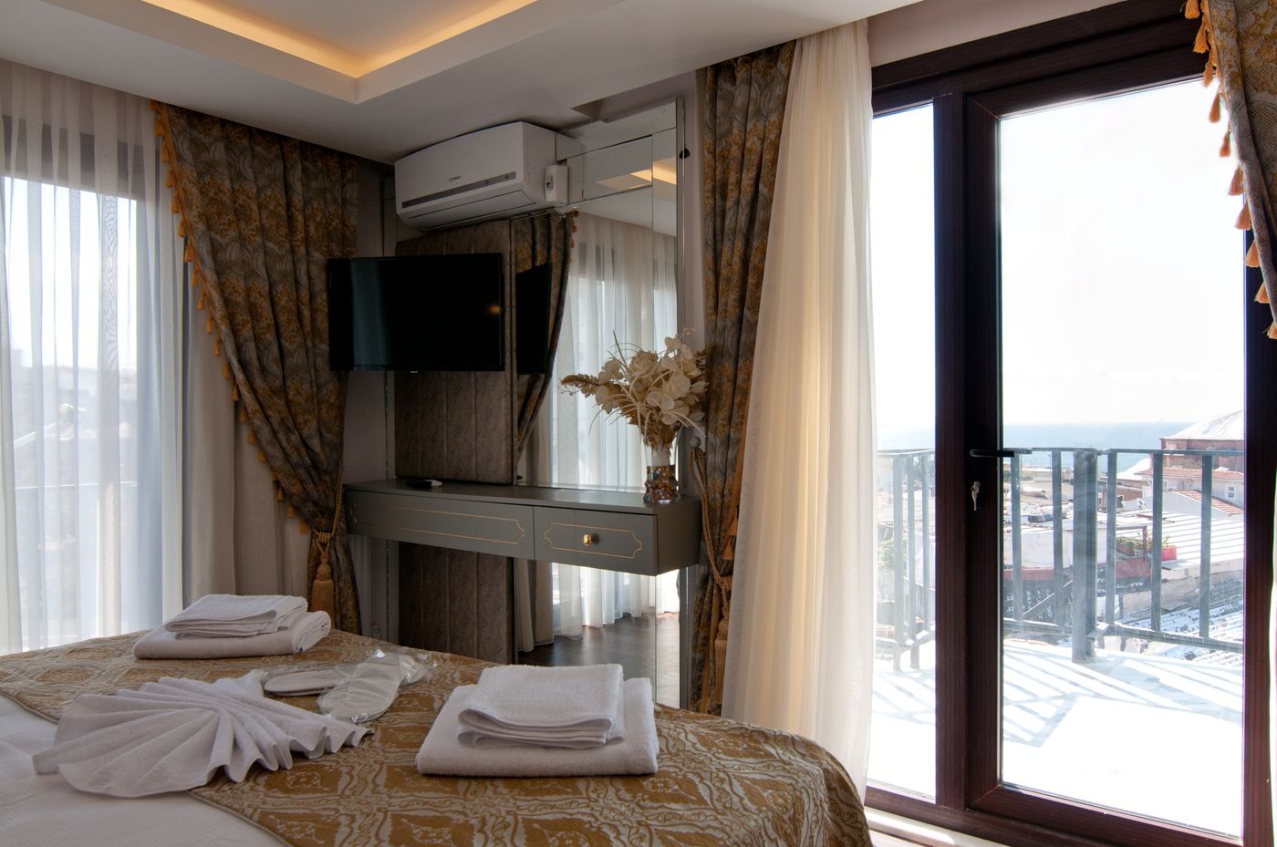 Sultan-Suleyman-Palace-Hotel-Room-19