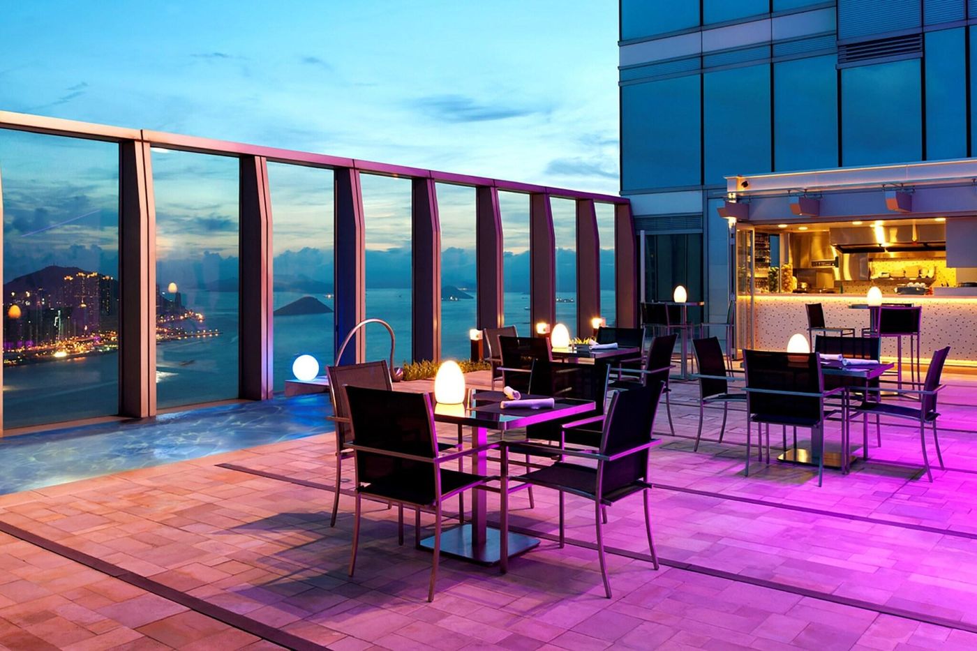 W-Hong-Kong-General-view-87