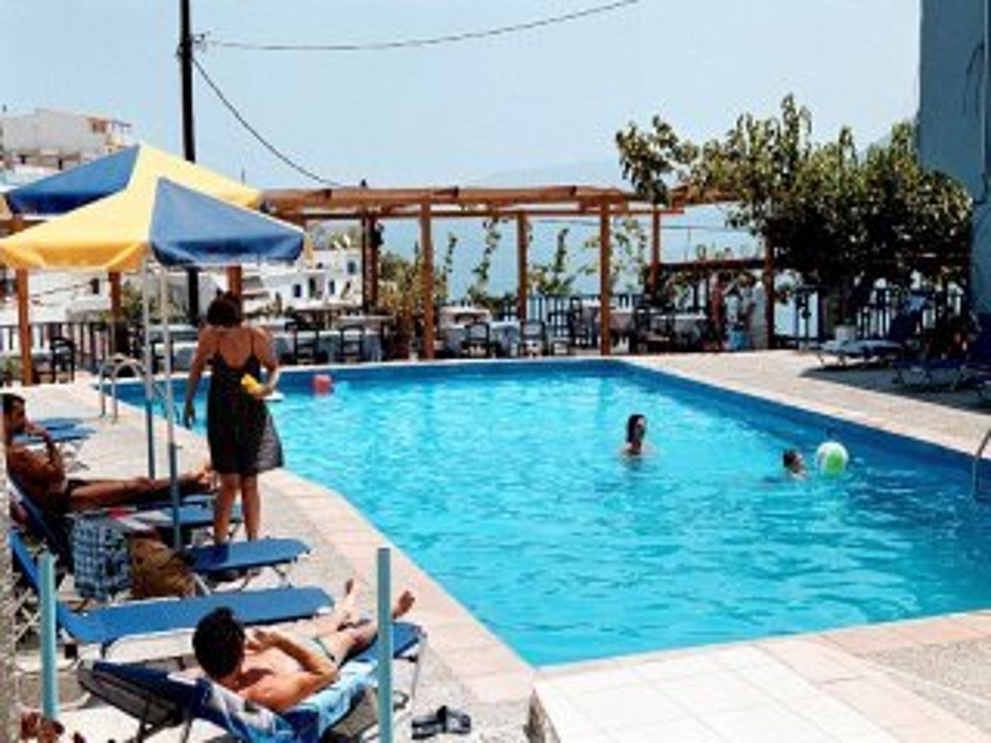 Sofia - Mythos Beach Aparthotel