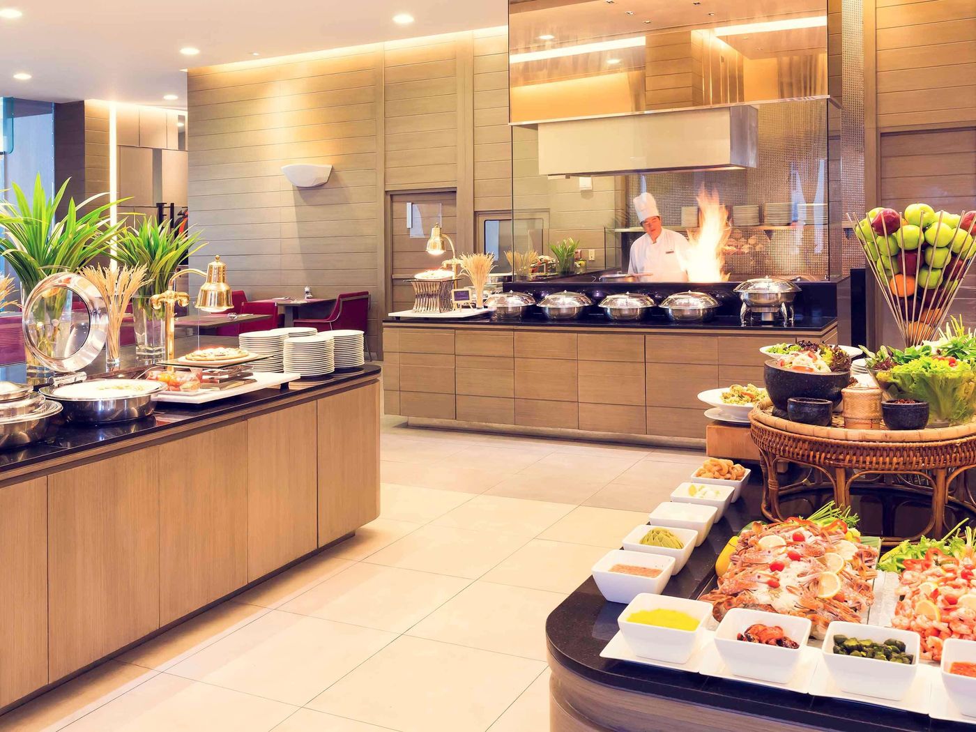 Mercure-Bangkok-Siam-Restaurant-34