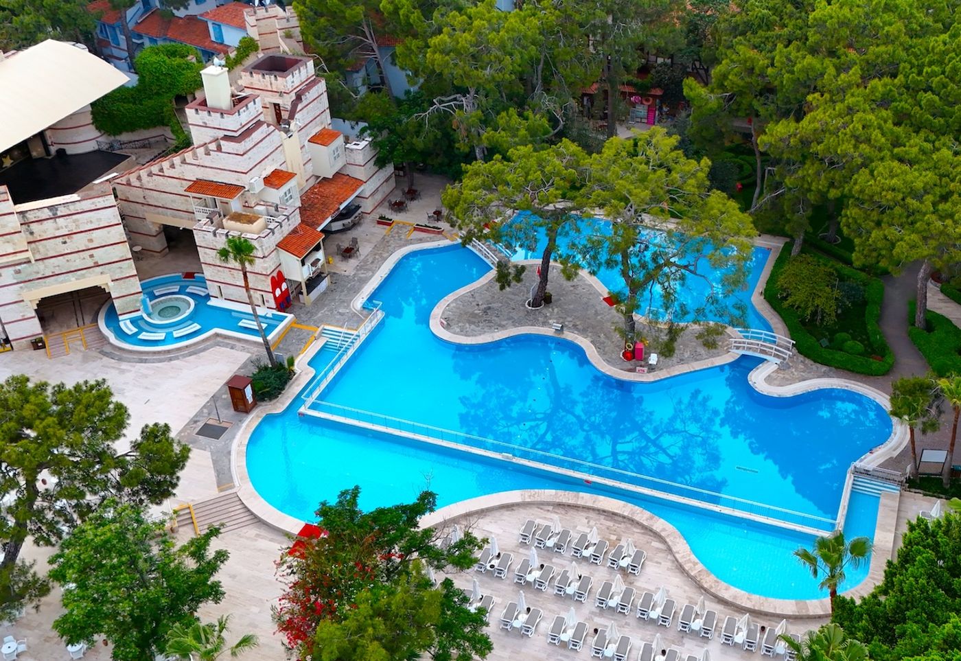 Kemer-Holiday-Club-Pool-2