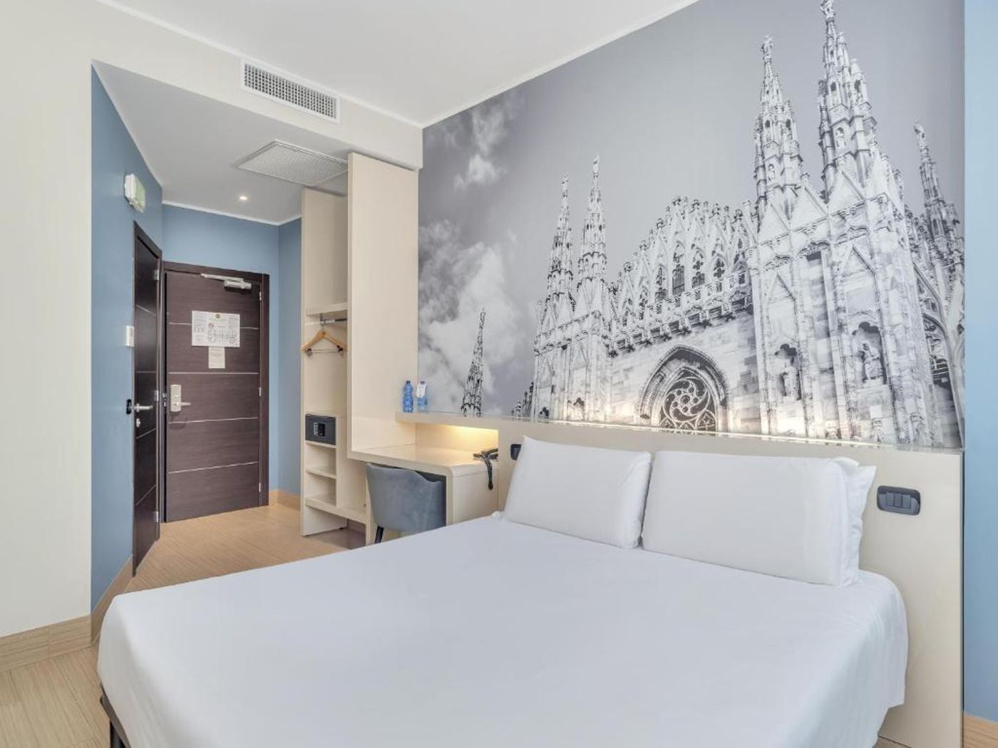 B-B-Hotel-Milano-Cenisio-Garibaldi-Room-19