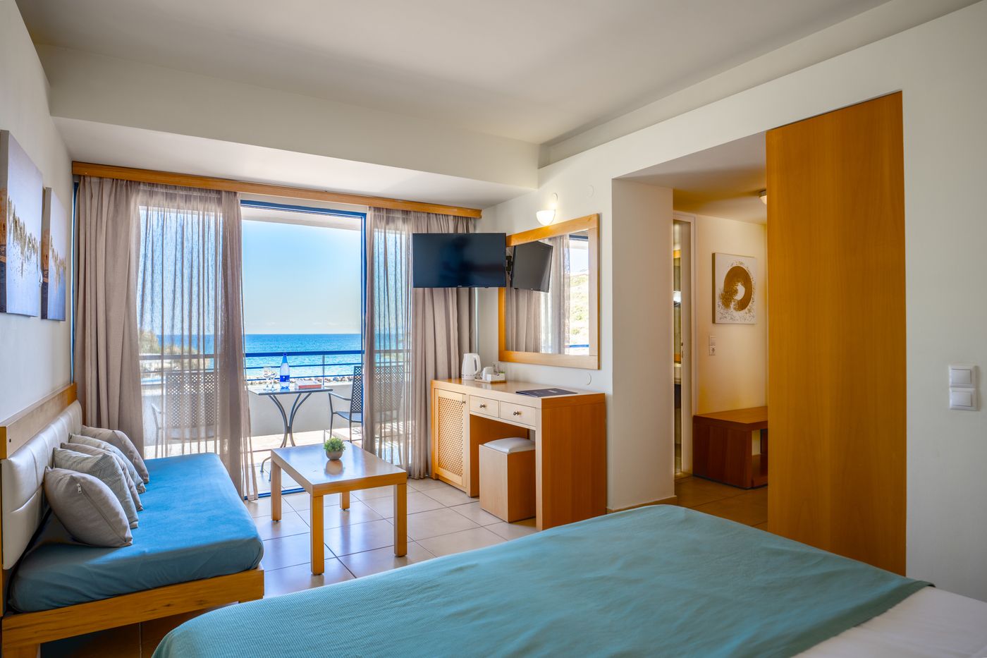 Ariadne-Beach-Room-12