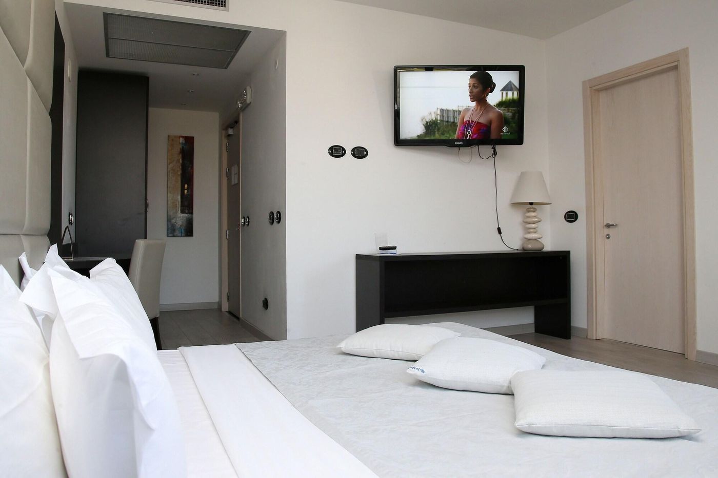 Blu 9 Hotel-Italy-NOVEDRATE-Room-8