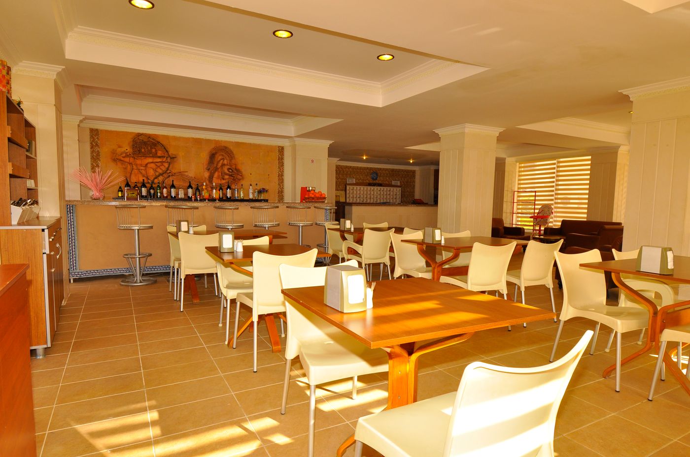 Golden-Star-Hotel-Bar-18