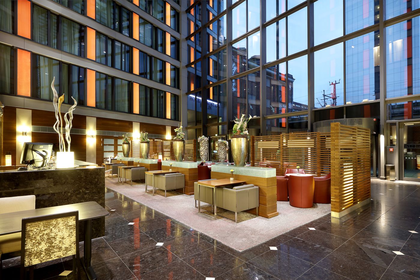 Eurostars-Berlin-Bar-17