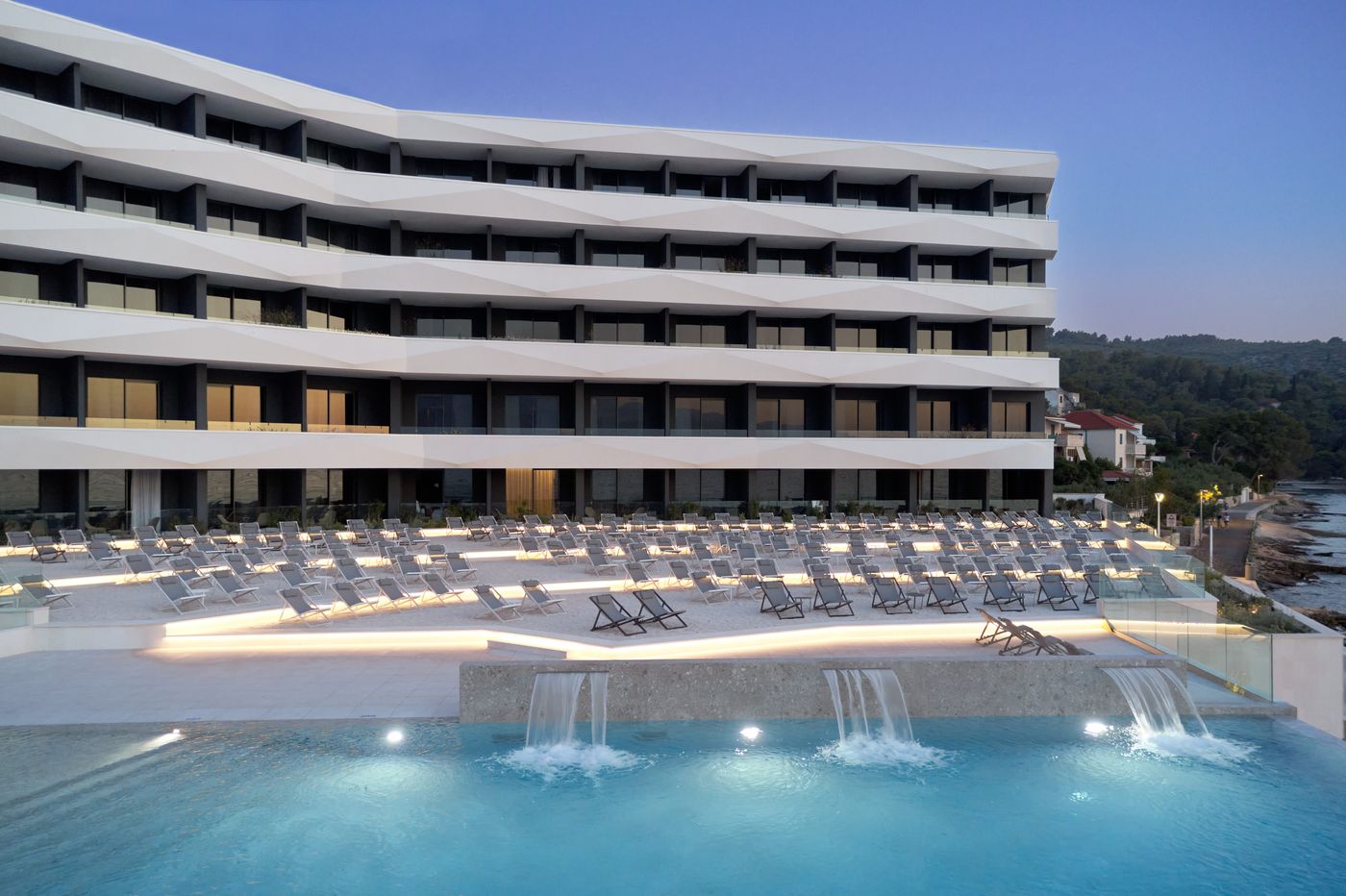 Grand-Hotel-View-Pool-2