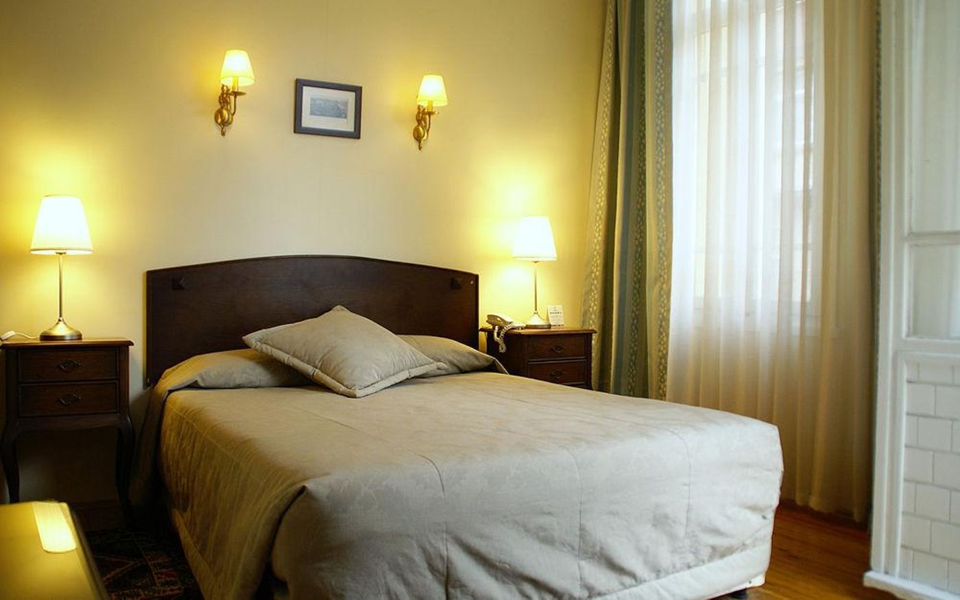 Uyan-Hotel-General-view-2