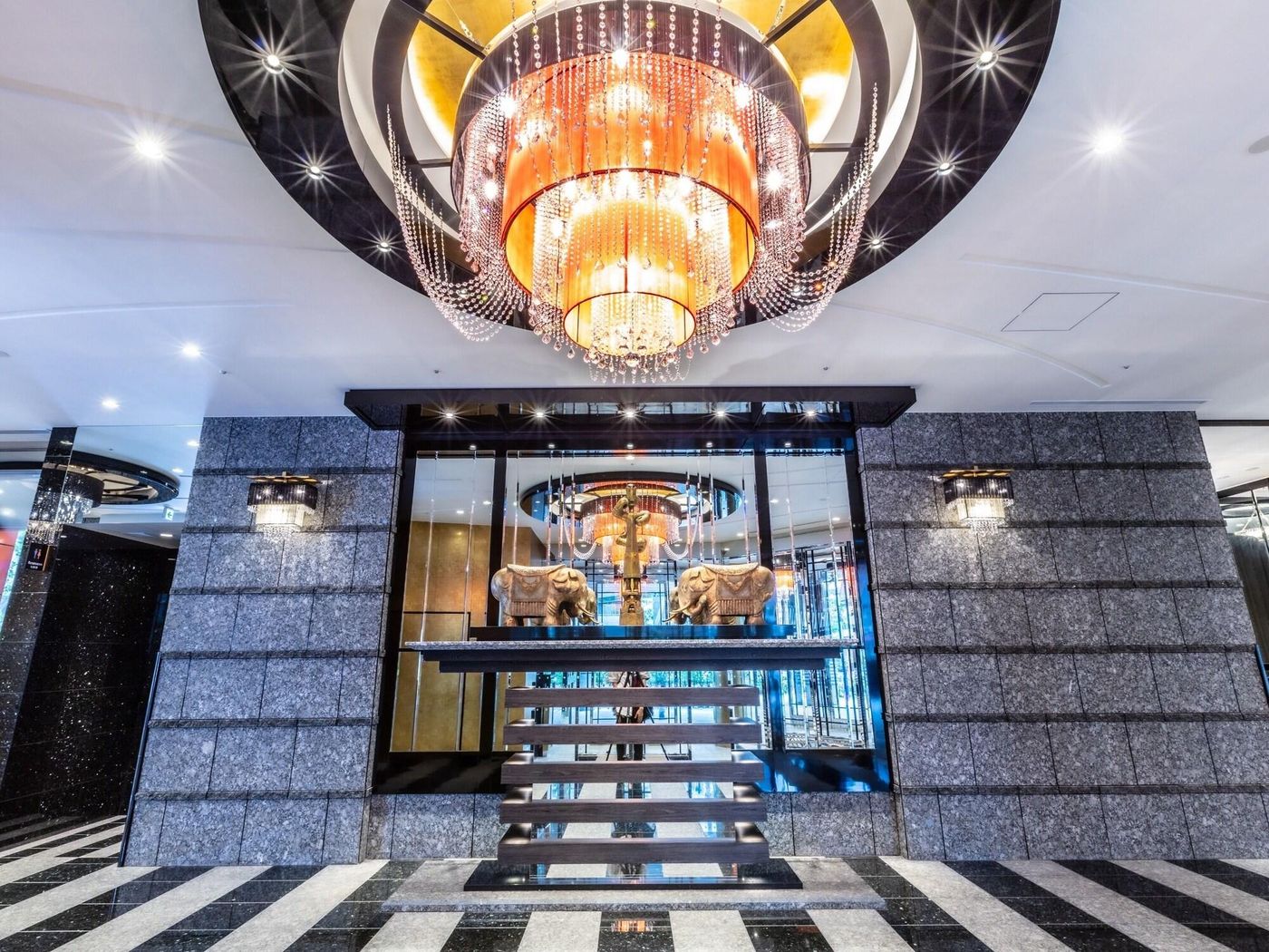 APA Hotel & Resort -Japan-TOKYO-Lobby-9