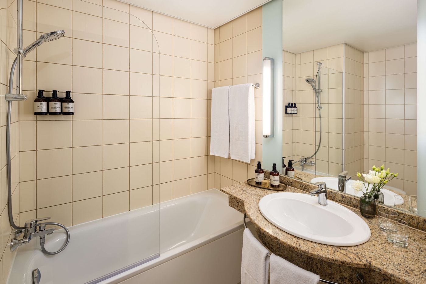 NH-Budapest-City-Room-23