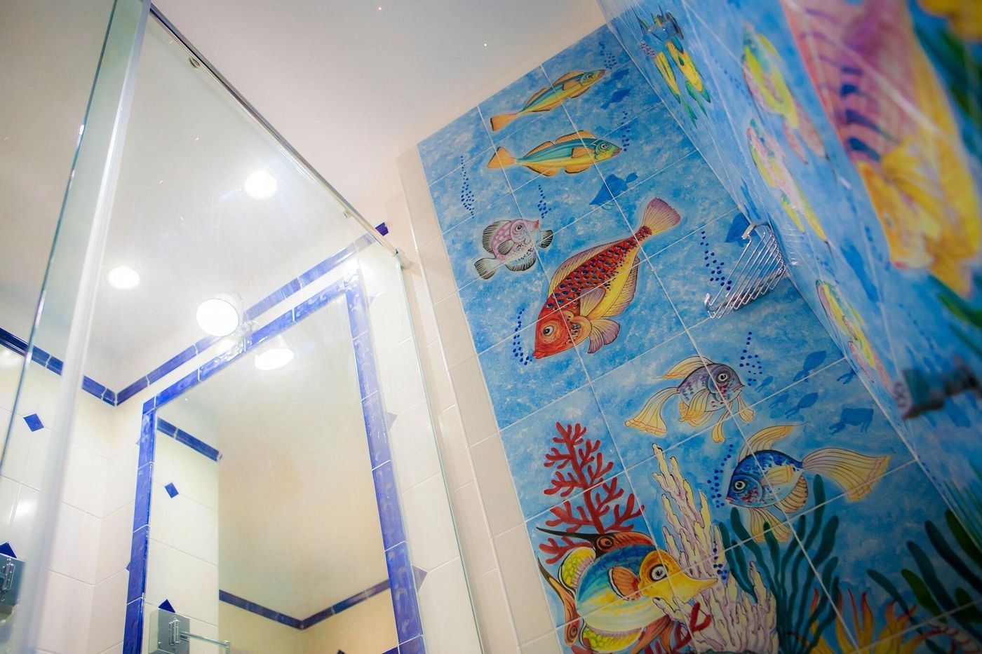 Lloyd-s-Baia-Room-34