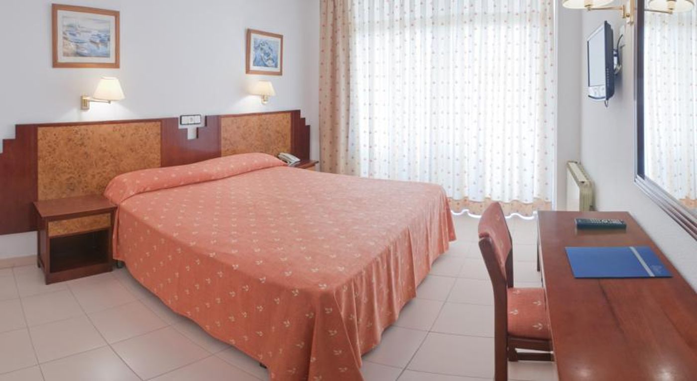 Olympus Palace Hotel