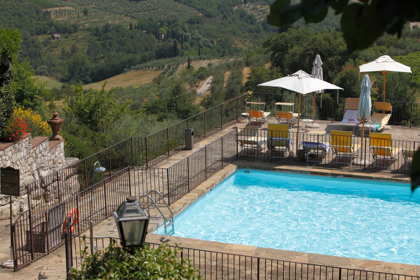 Relais-Vignale---Spa-Pool-97