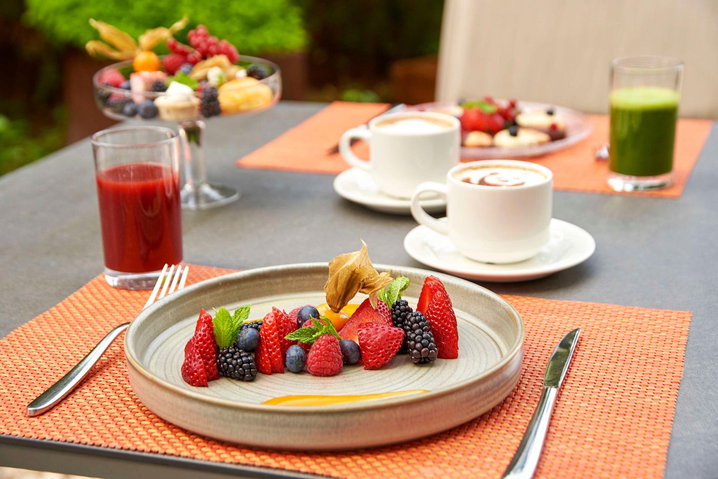 NH-Madrid-Las-Tablas-Restaurant-30