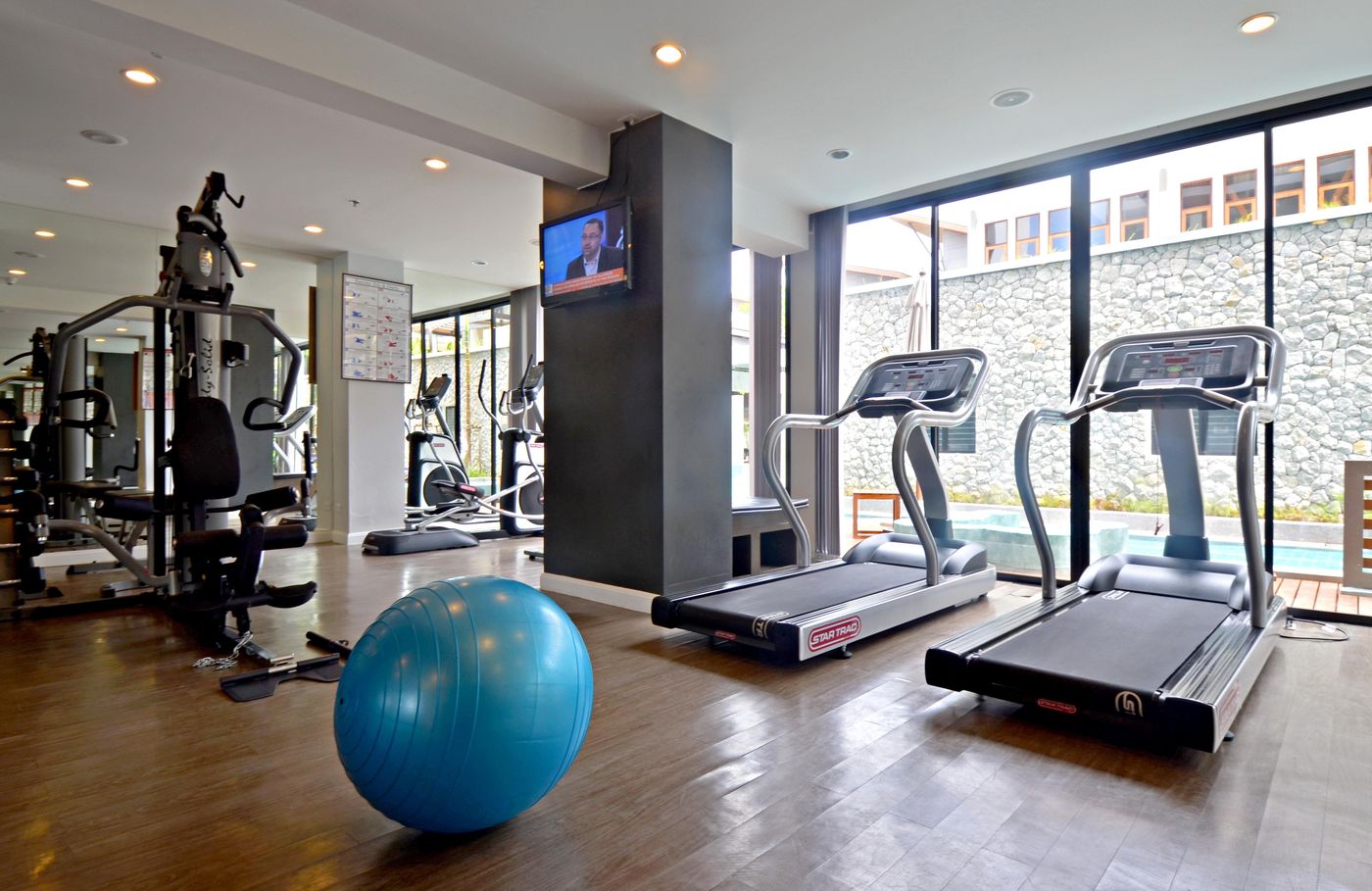 Deevana-Plaza-Krabi-Ao-Nang-Sports-and-Entertainment-65