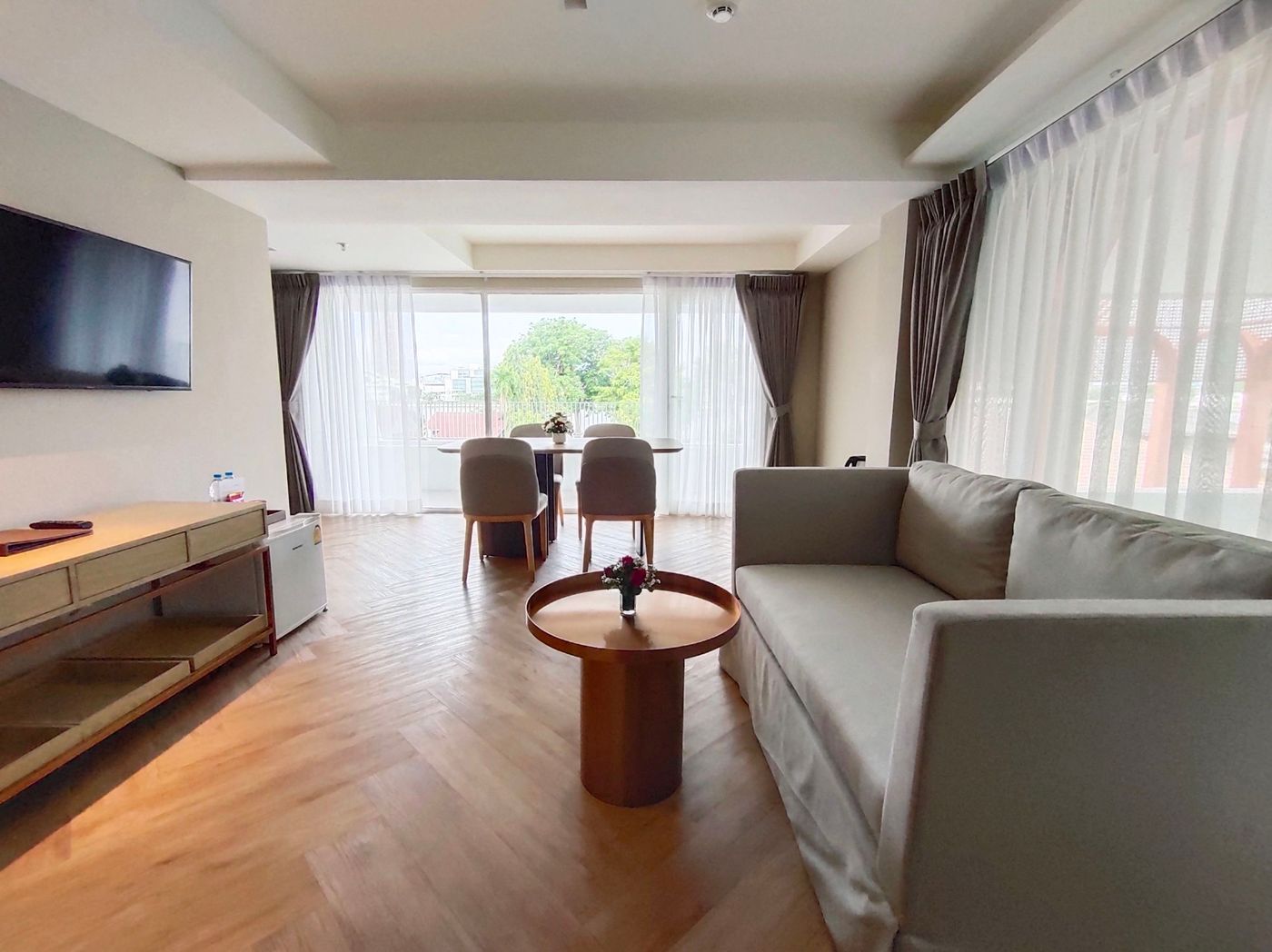 Away-Bangkok-Riverside-Kene-Room-40