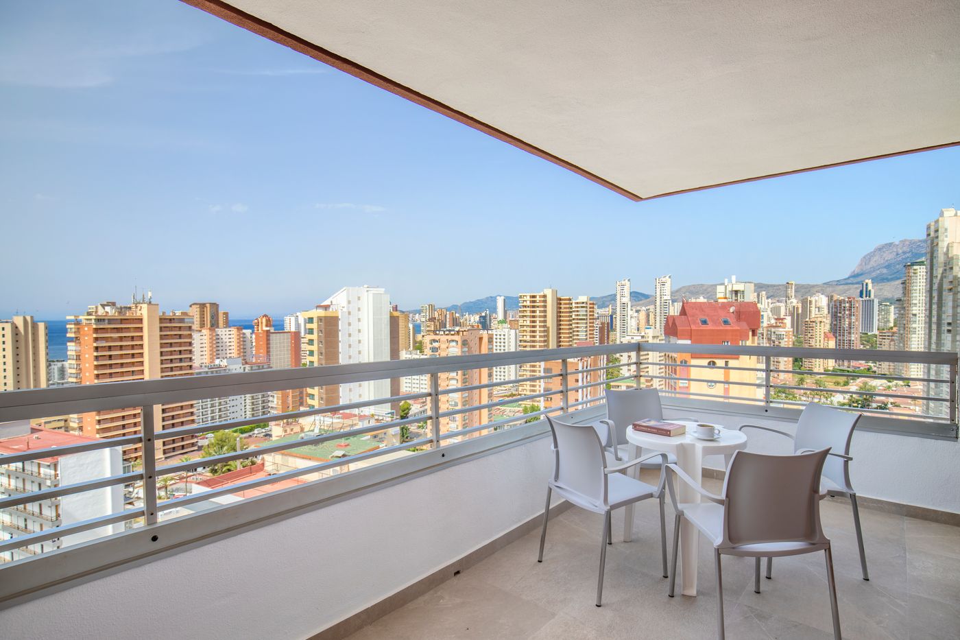 Aparthotel-BCL-Levante-Lux-Room-18