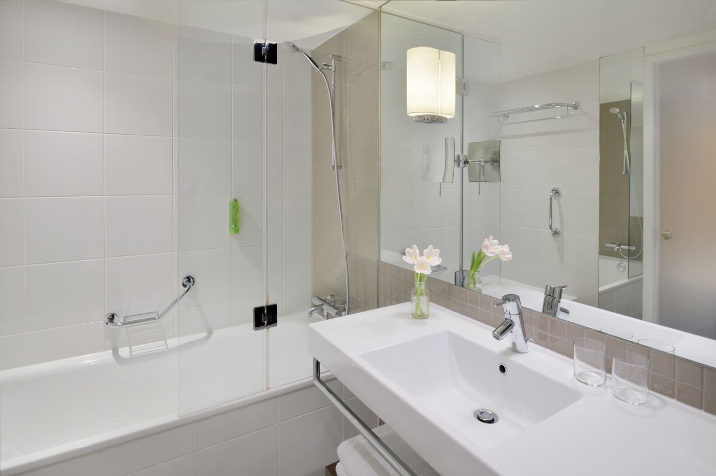 Movenpick-Amsterdam-City-Room-35