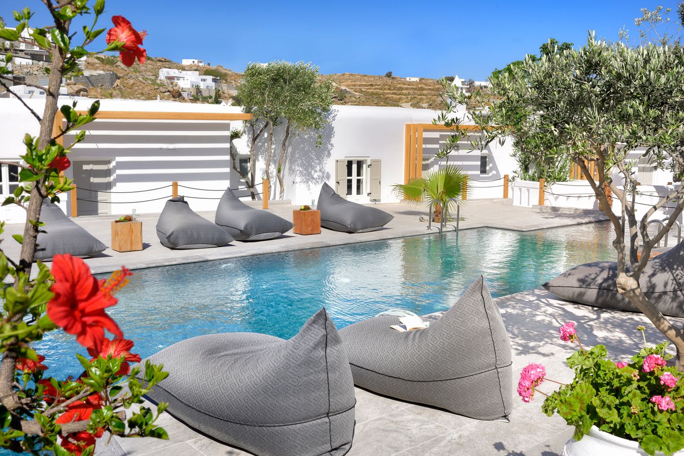 Petinos-Hotel-Pool-3