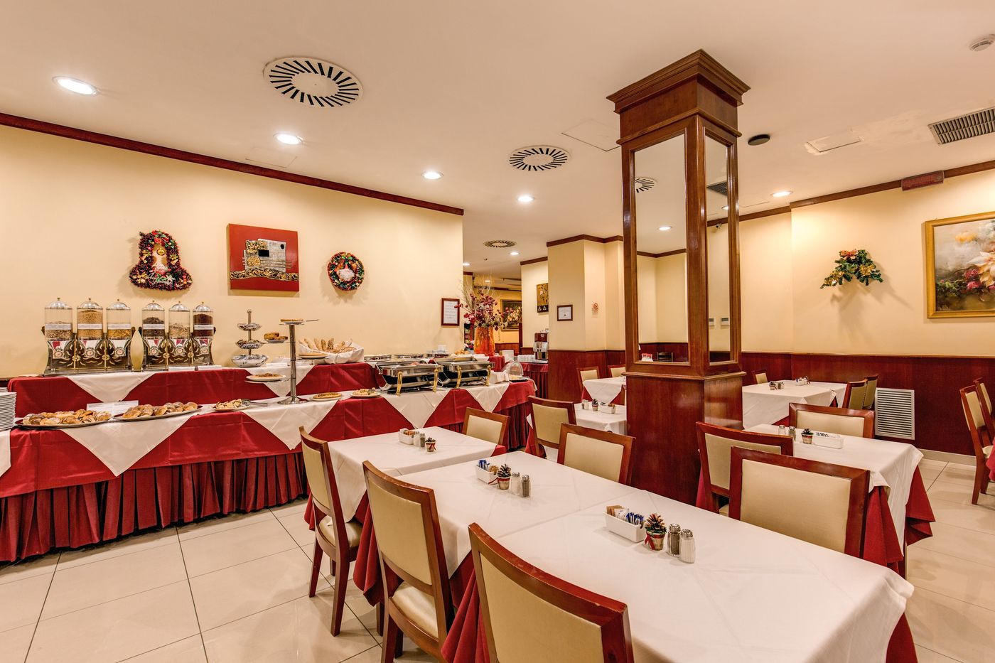 Augusta-Lucilla-Palace-Restaurant-35