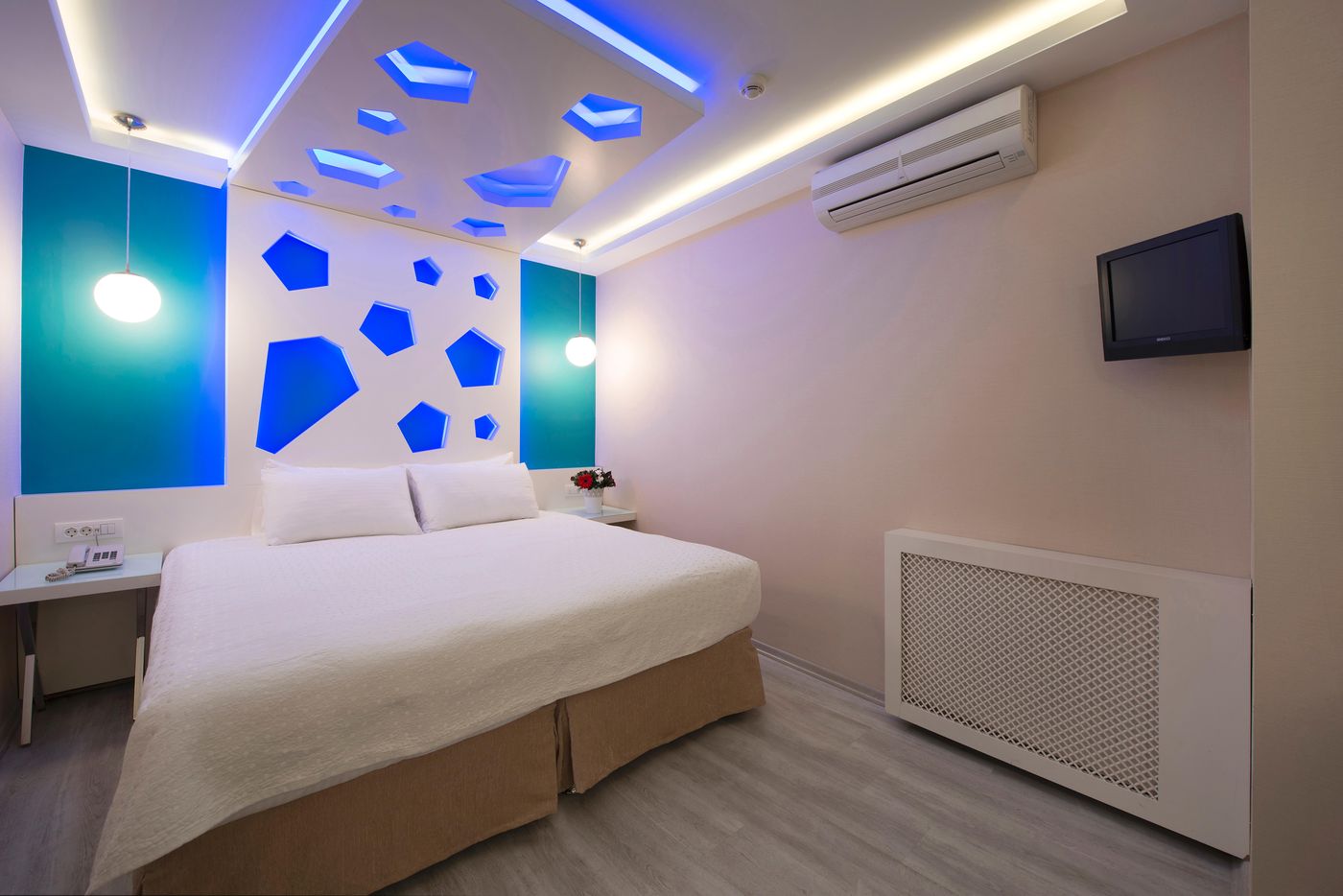 Evsen-Hotel---Adults-Only-Room-11