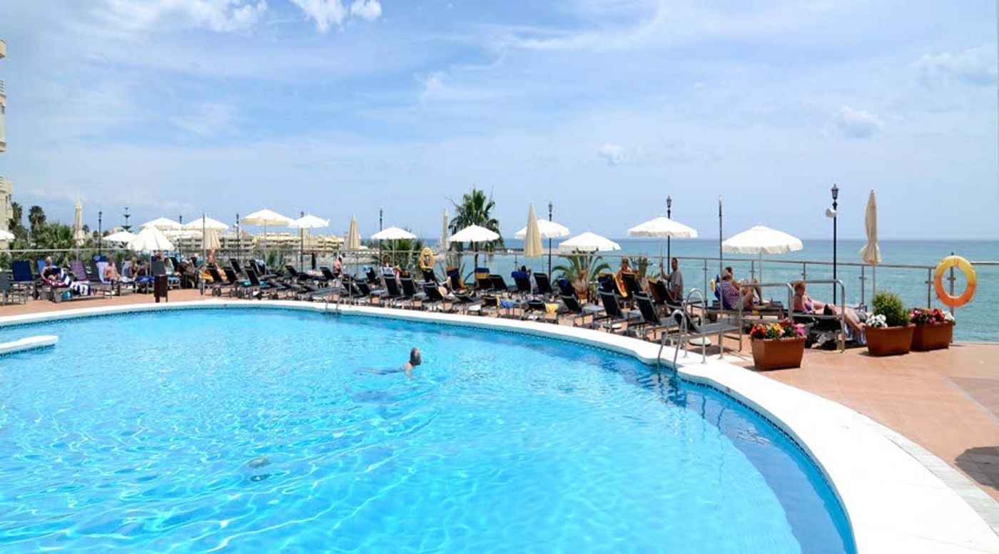 Medplaya-Riviera---Adults-Recommended-Pool-7