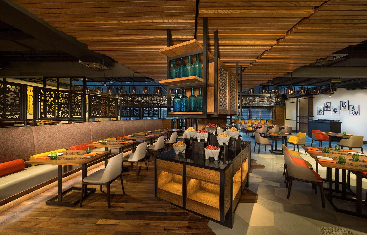 Hyatt-Regency-Dubai-Creek-Heights-Restaurant-35