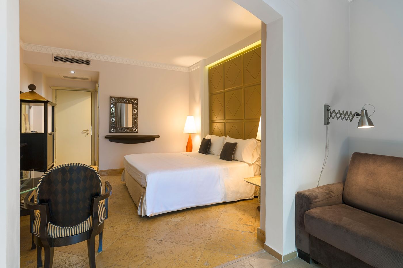 Romano-Palace-Luxury-Hotel-Room-35