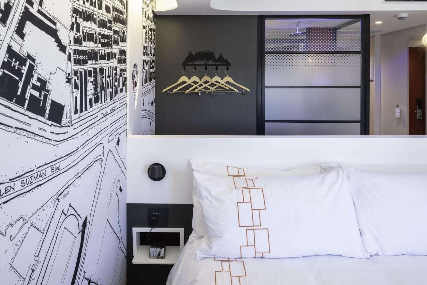 ANEW-Hotel-Green-Point-Cape-Town-Room-49