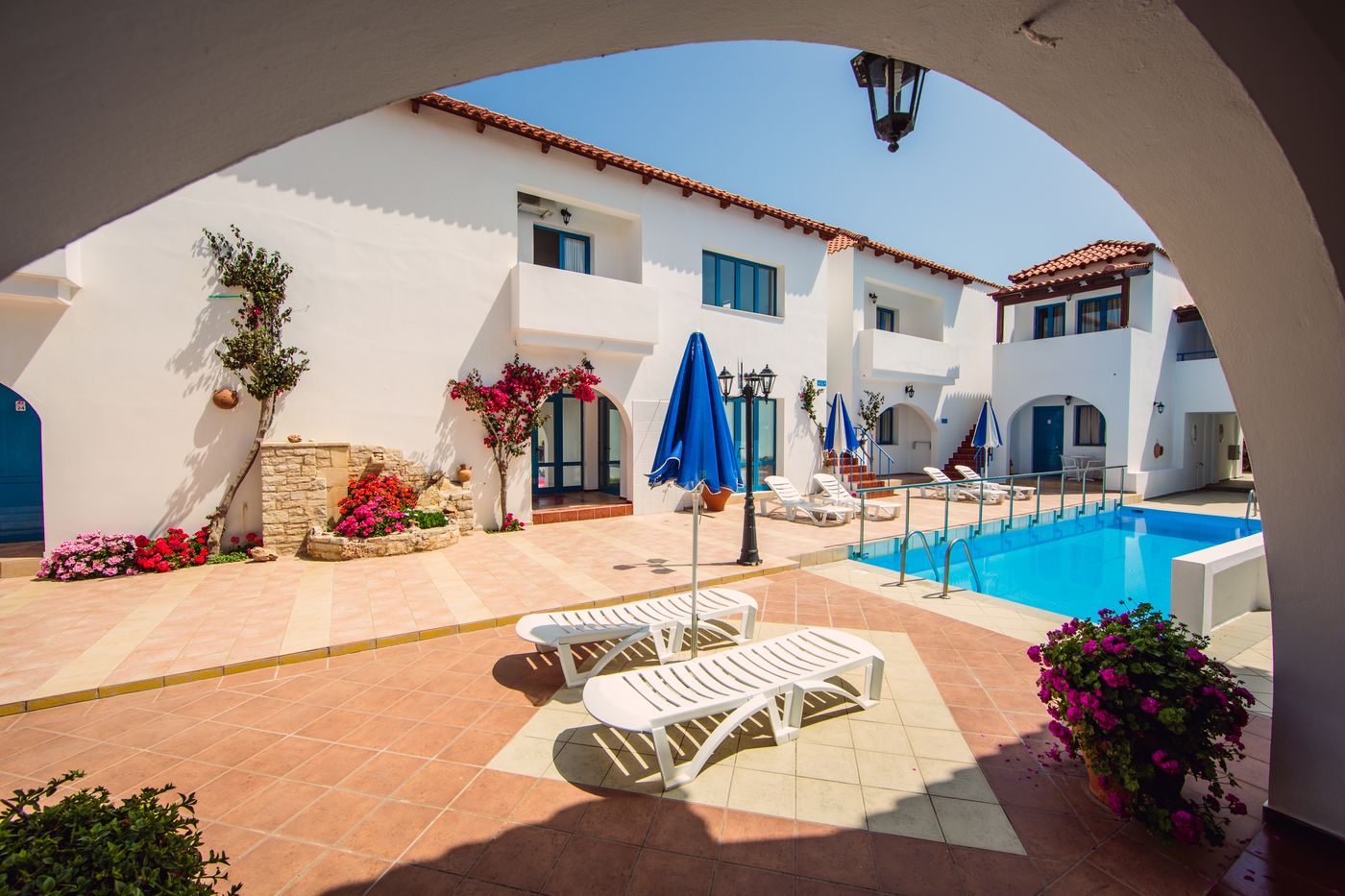 Hotel-Iliana-Panormos-Pool-9