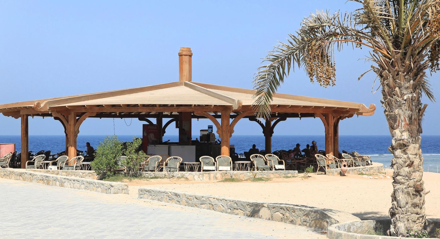 The-Three-Corners-Happy-Life-Beach-Resort-Bar-20