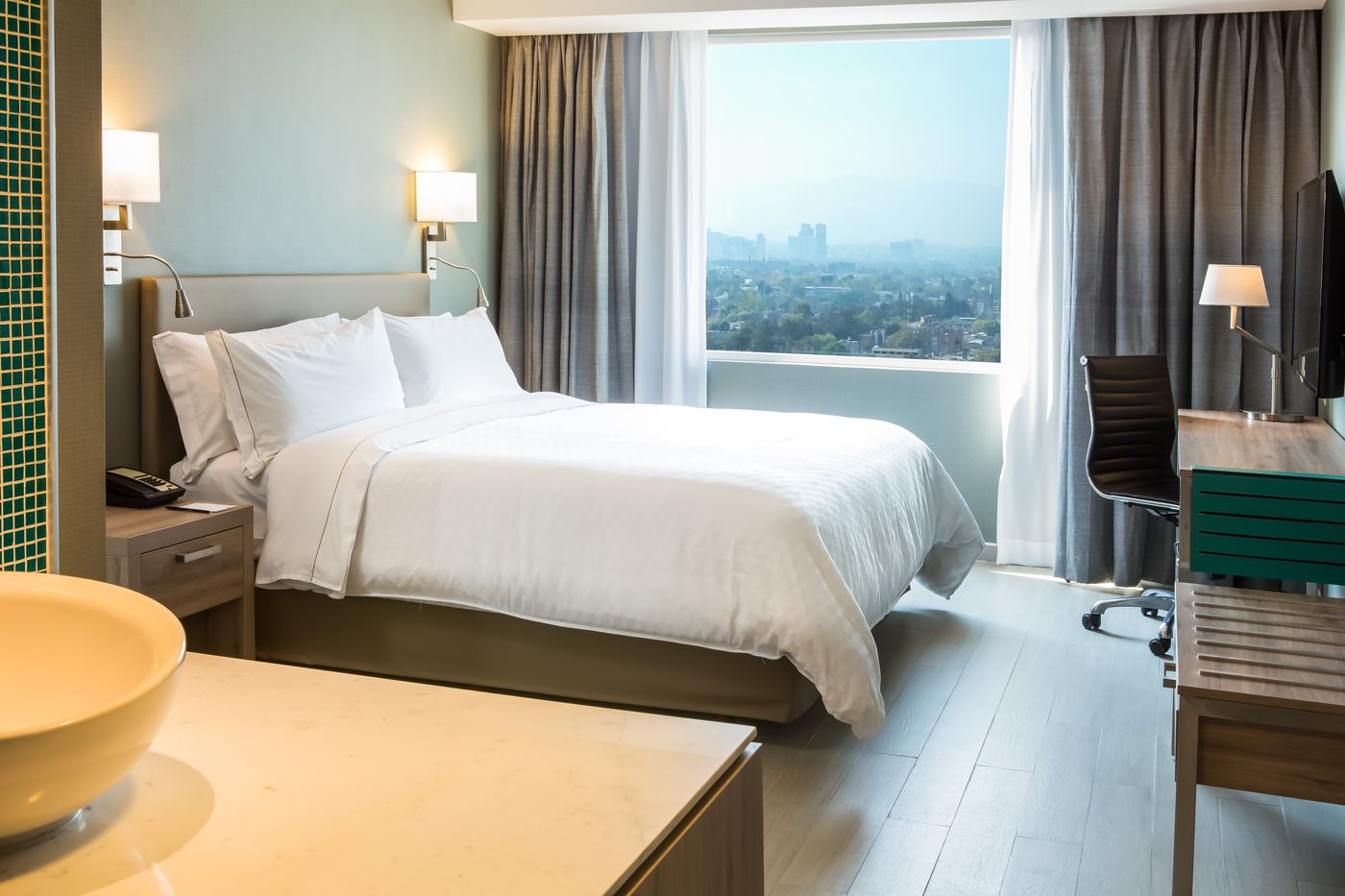 Fiesta Inn Express Forum Buenavista-Mexico-CIUDAD DE MEXICO-Room-8